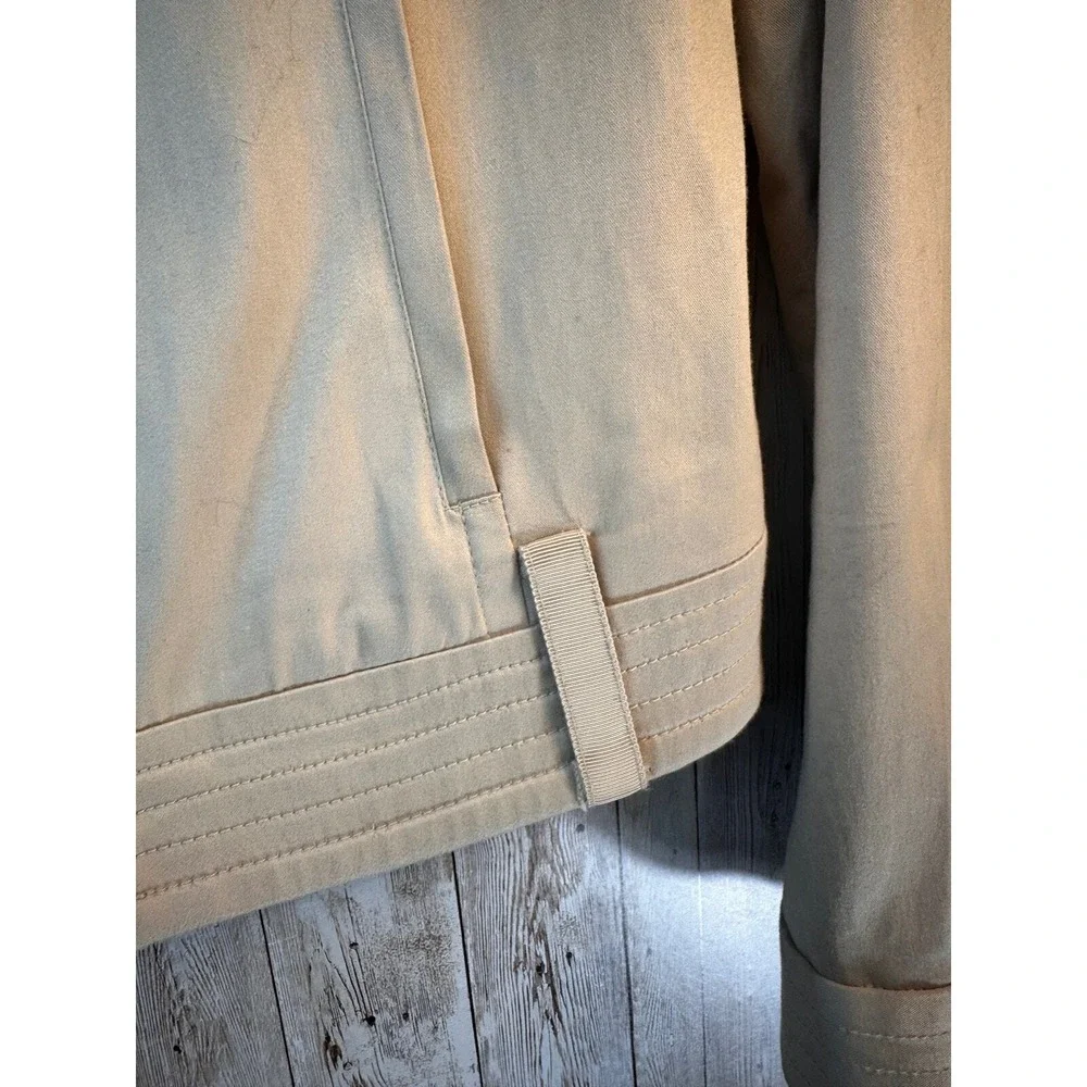 Hilfiger Tan Ivory Moto Jacket Womens 6  Full Zip Beautiful Emblem Lining Sateen